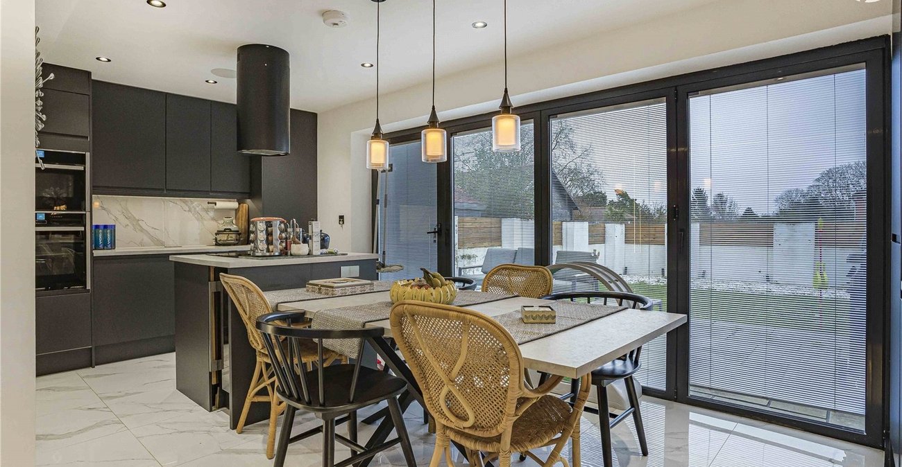 3 bedroom house for sale in Rochester | Robinson Michael & Jackson