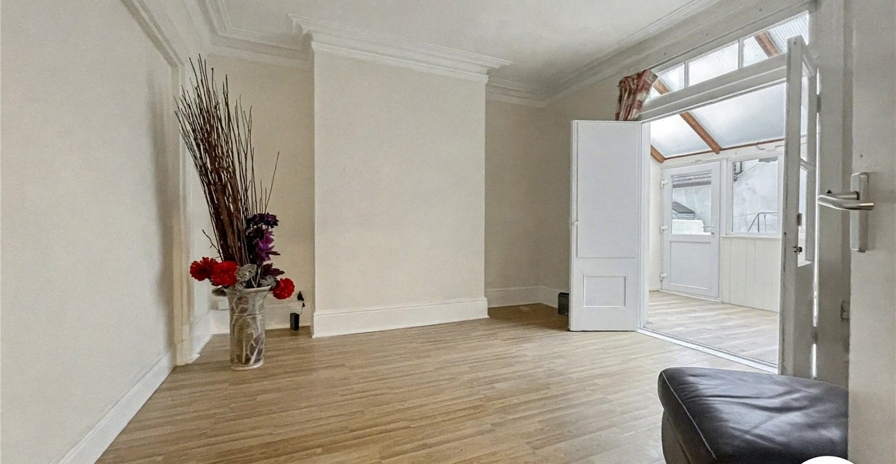 6 bedroom house for sale in Rochester | Robinson Michael & Jackson