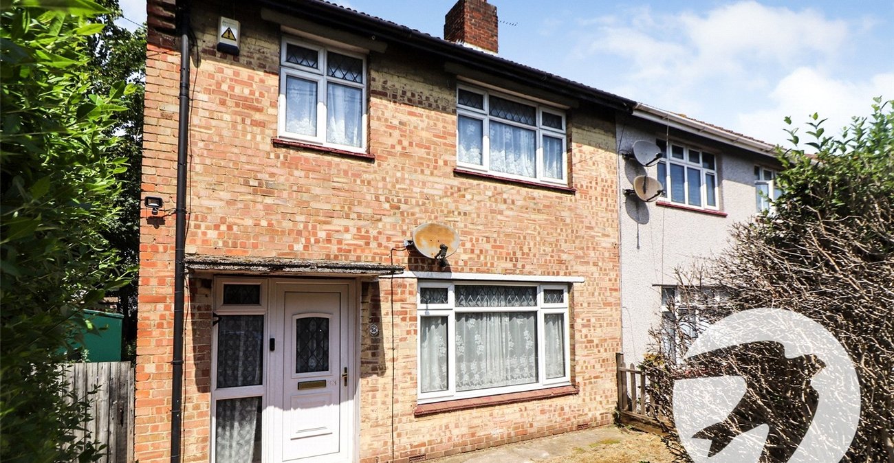 3 bedroom house for sale in Erith | Robinson Jackson