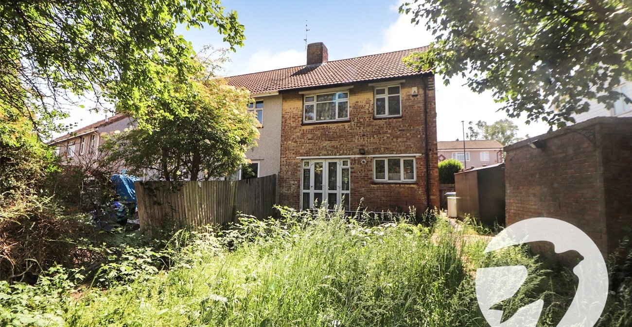 3 bedroom house for sale in Erith | Robinson Jackson