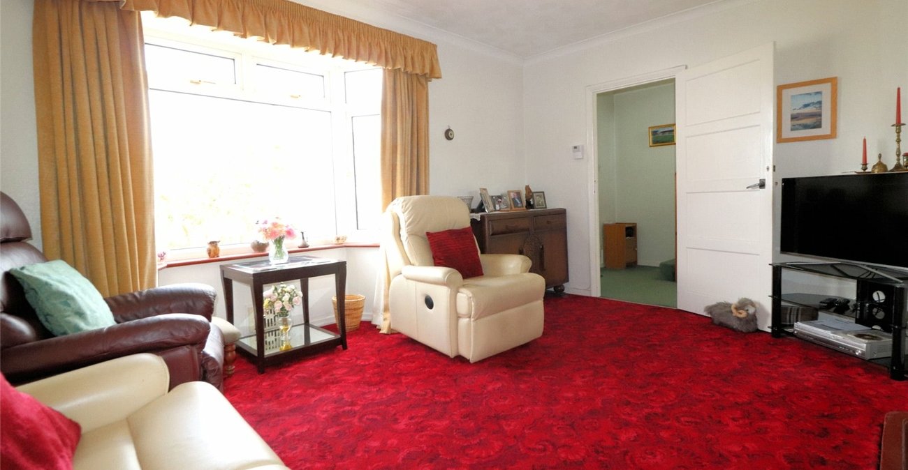 3 bedroom house for sale in Erith | Robinson Jackson