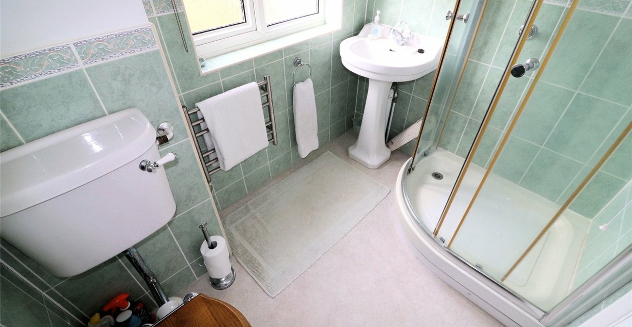 3 bedroom house for sale in Erith | Robinson Jackson