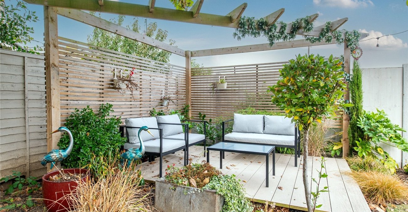 2 bedroom house for sale in Wainscott | Robinson Michael & Jackson