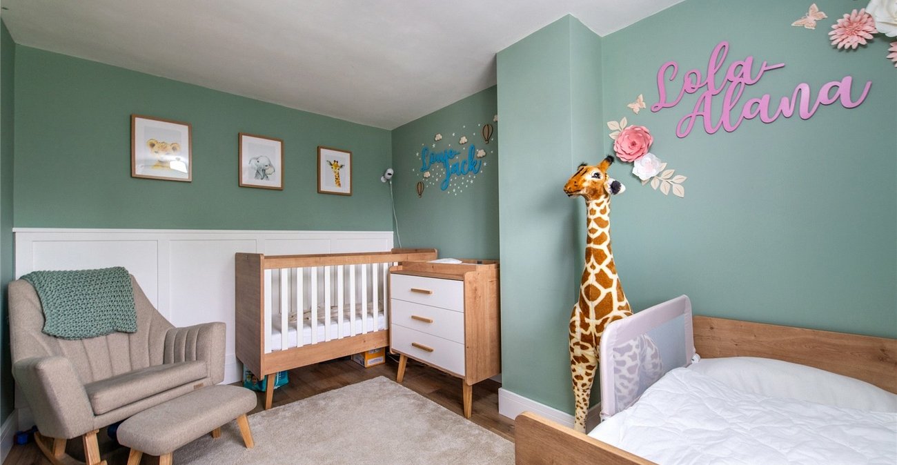 2 bedroom house for sale in Wainscott | Robinson Michael & Jackson