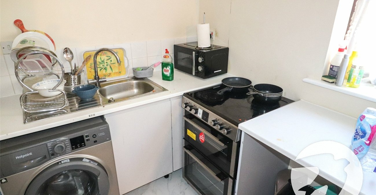 1 bedroom property for sale in Erith | Robinson Jackson