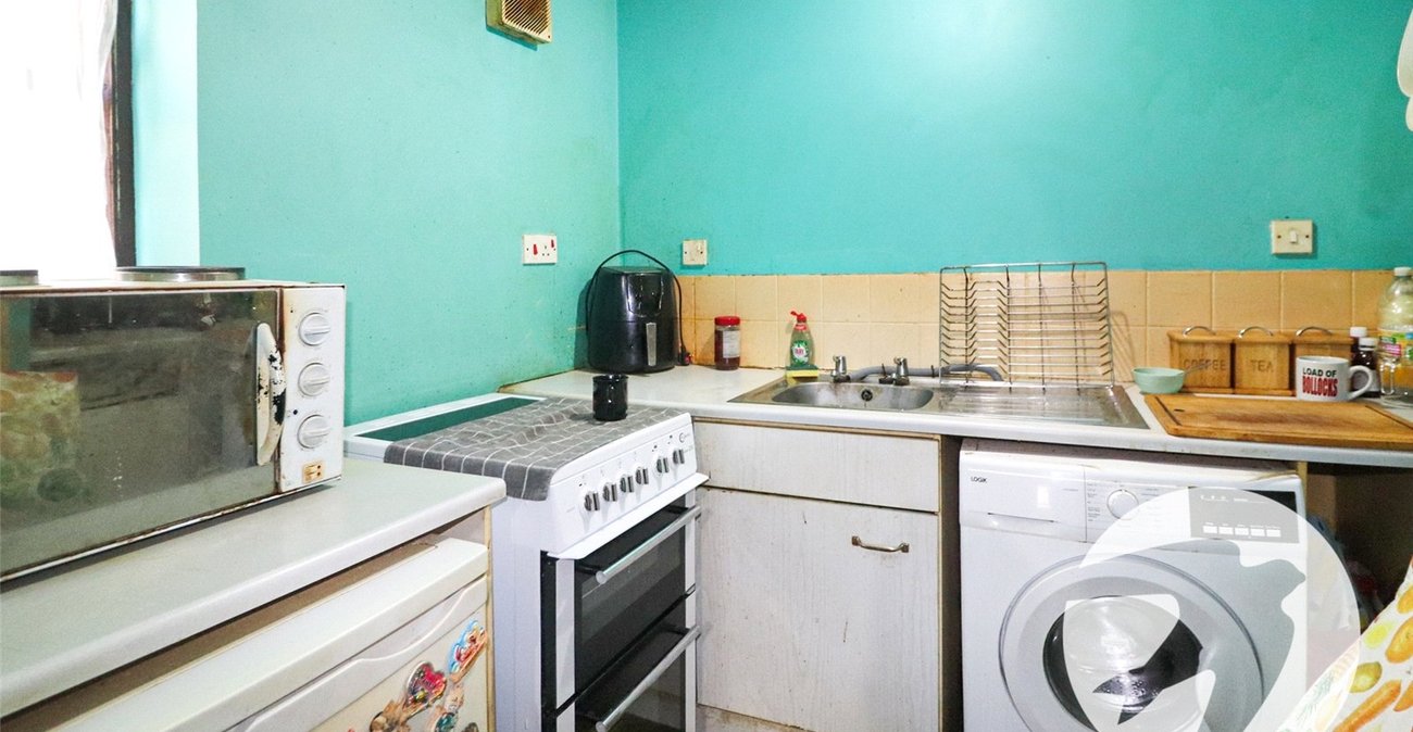 1 bedroom property for sale in Erith | Robinson Jackson
