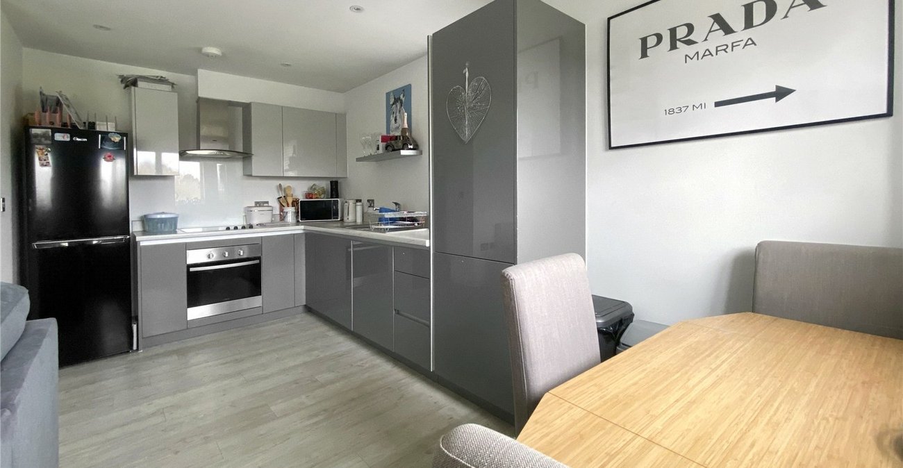 2 bedroom property for sale in Sidcup | Robinson Jackson