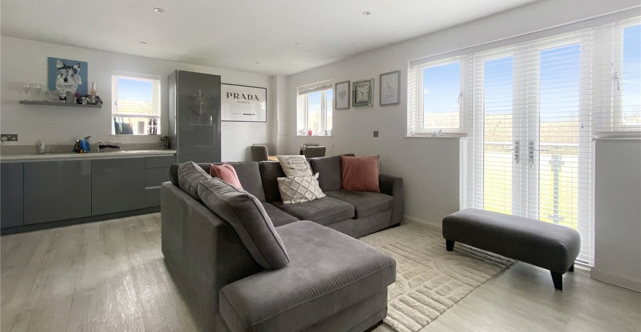 2 bedroom property for sale in Sidcup | Robinson Jackson
