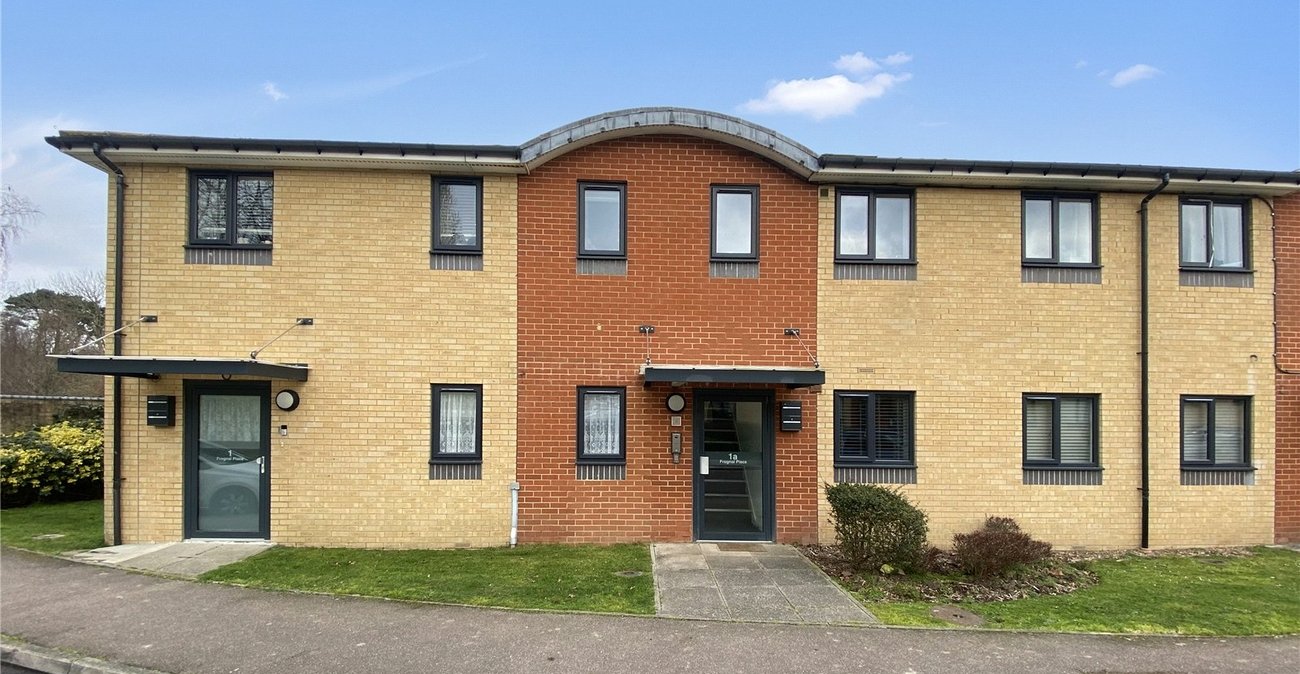 2 bedroom property for sale in Sidcup | Robinson Jackson