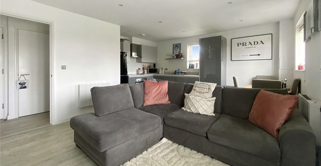 2 bedroom property for sale in Sidcup | Robinson Jackson