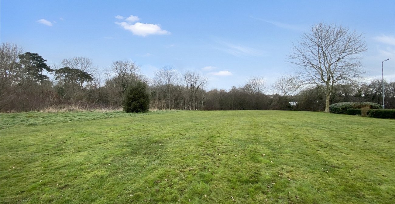 2 bedroom property for sale in Sidcup | Robinson Jackson