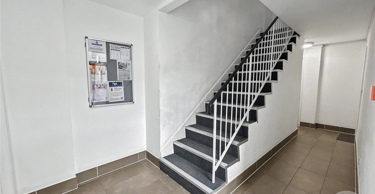 3 bedroom property for sale in Sidcup | Robinson Jackson