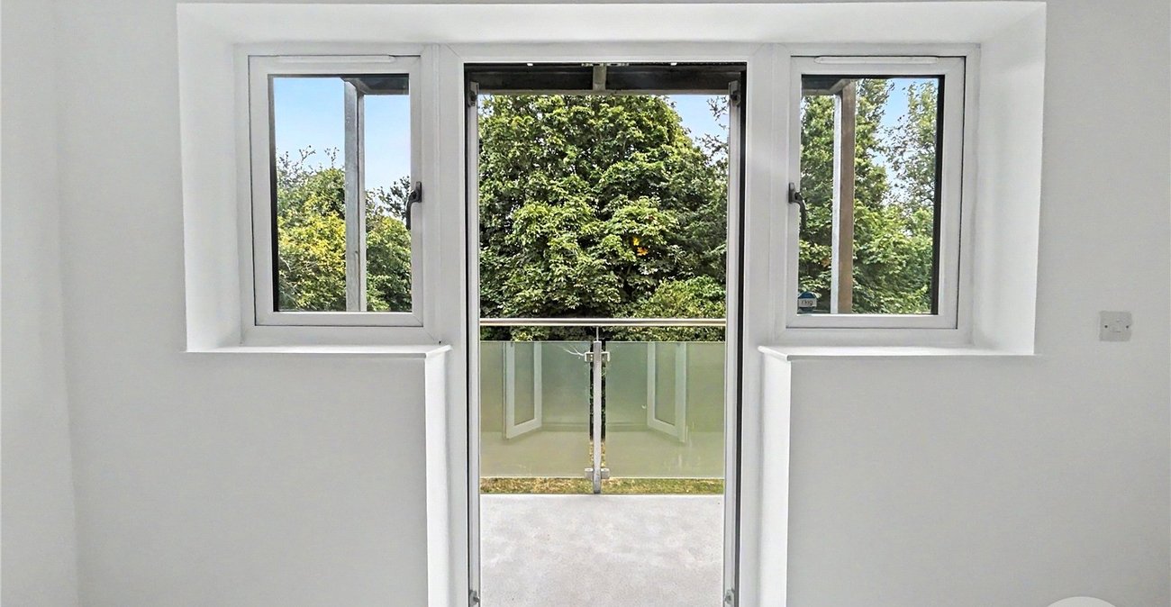 3 bedroom property for sale in Sidcup | Robinson Jackson