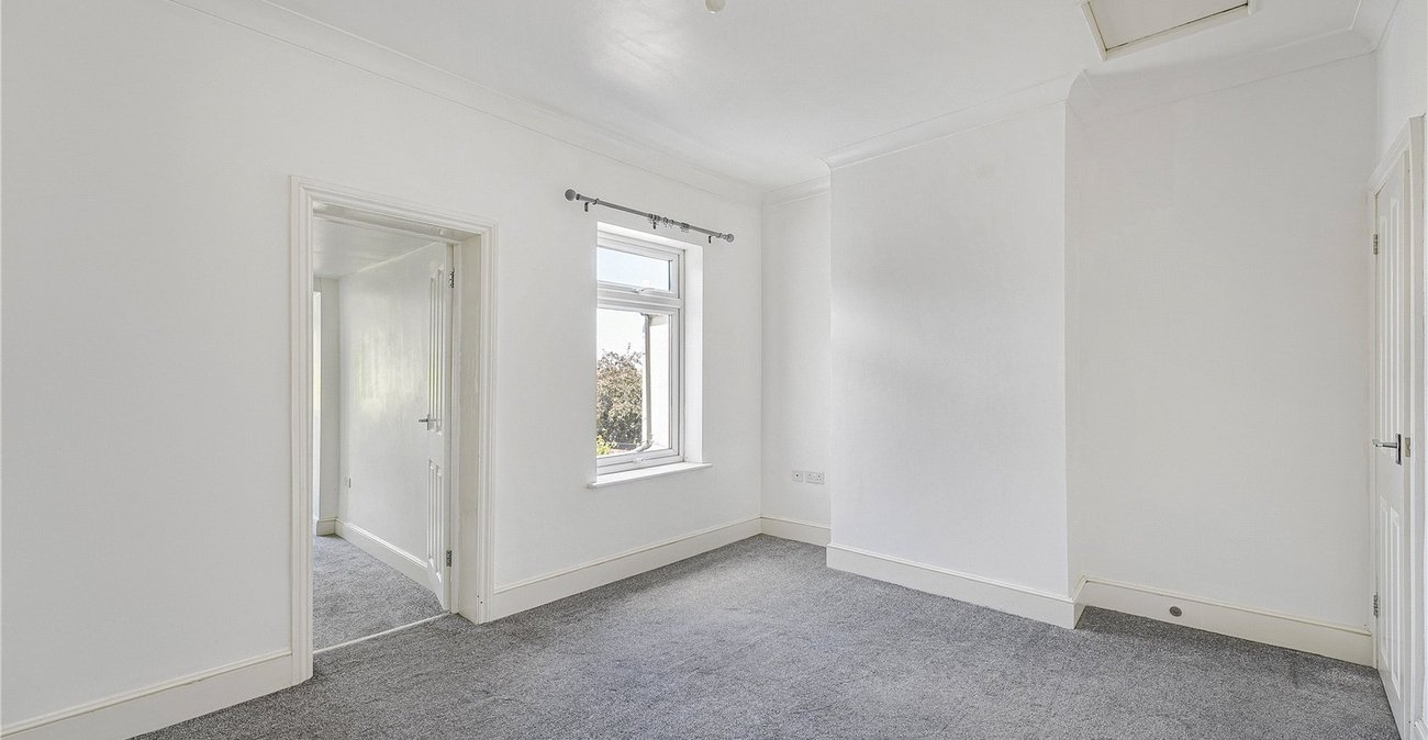 3 bedroom house for sale in Dartford | Robinson Jackson