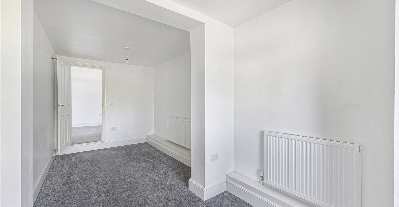 3 bedroom house for sale in Dartford | Robinson Jackson