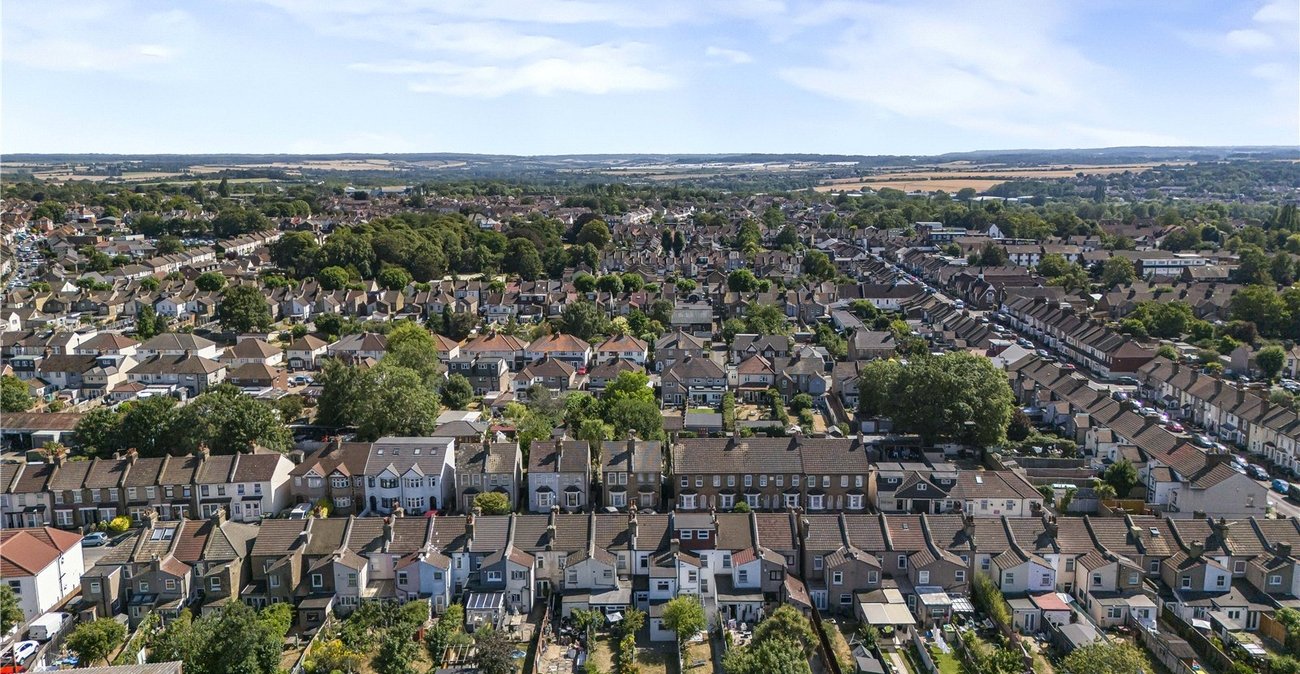 3 bedroom house for sale in Dartford | Robinson Jackson