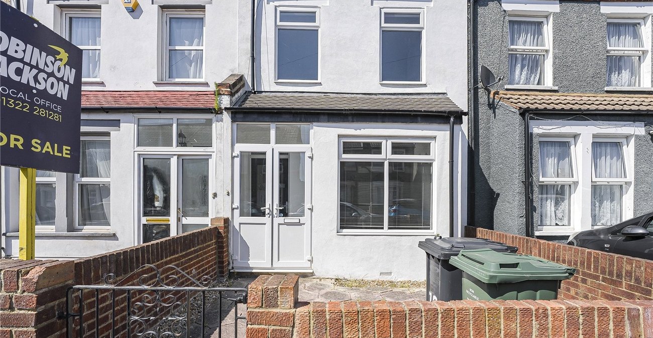 3 bedroom house for sale in Dartford | Robinson Jackson
