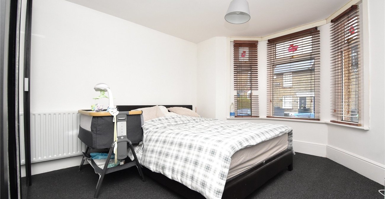 1 bedroom property for sale in Dartford | Robinson Jackson