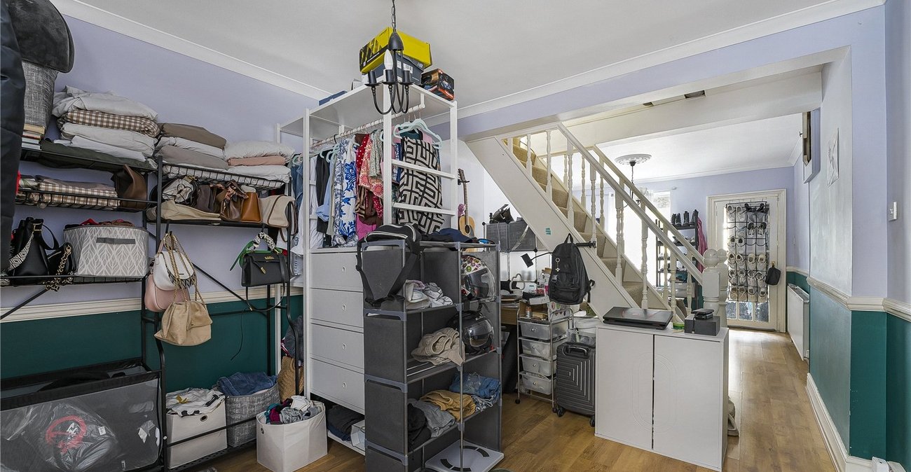 2 bedroom house for sale in Dartford | Robinson Jackson
