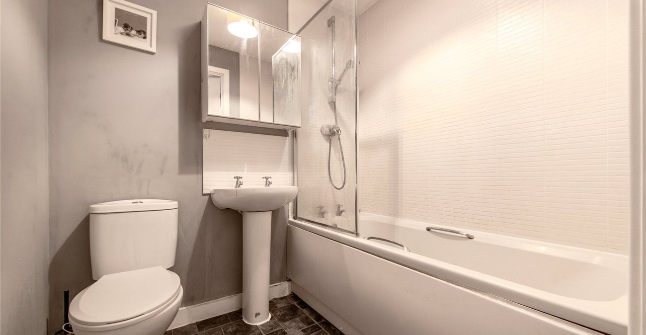 2 bedroom property for sale in Boughton Monchelsea | Robinson Michael & Jackson
