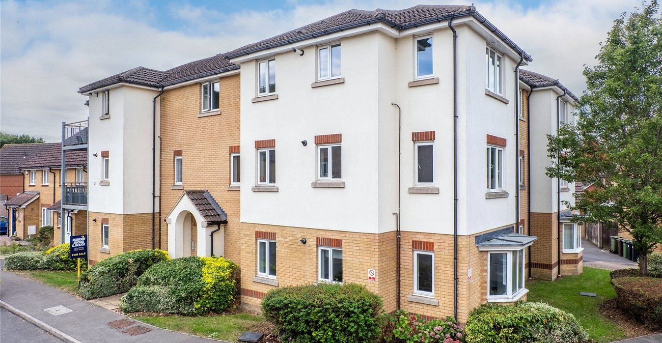 2 bedroom property for sale in Boughton Monchelsea | Robinson Michael & Jackson