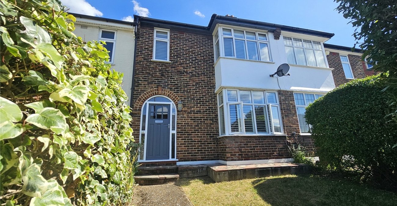 4 bedroom house for sale in Catford | Robinson Jackson