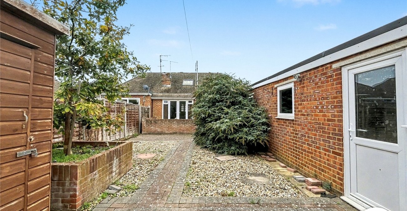 3 bedroom bungalow for sale in Sittingbourne | Robinson Michael & Jackson