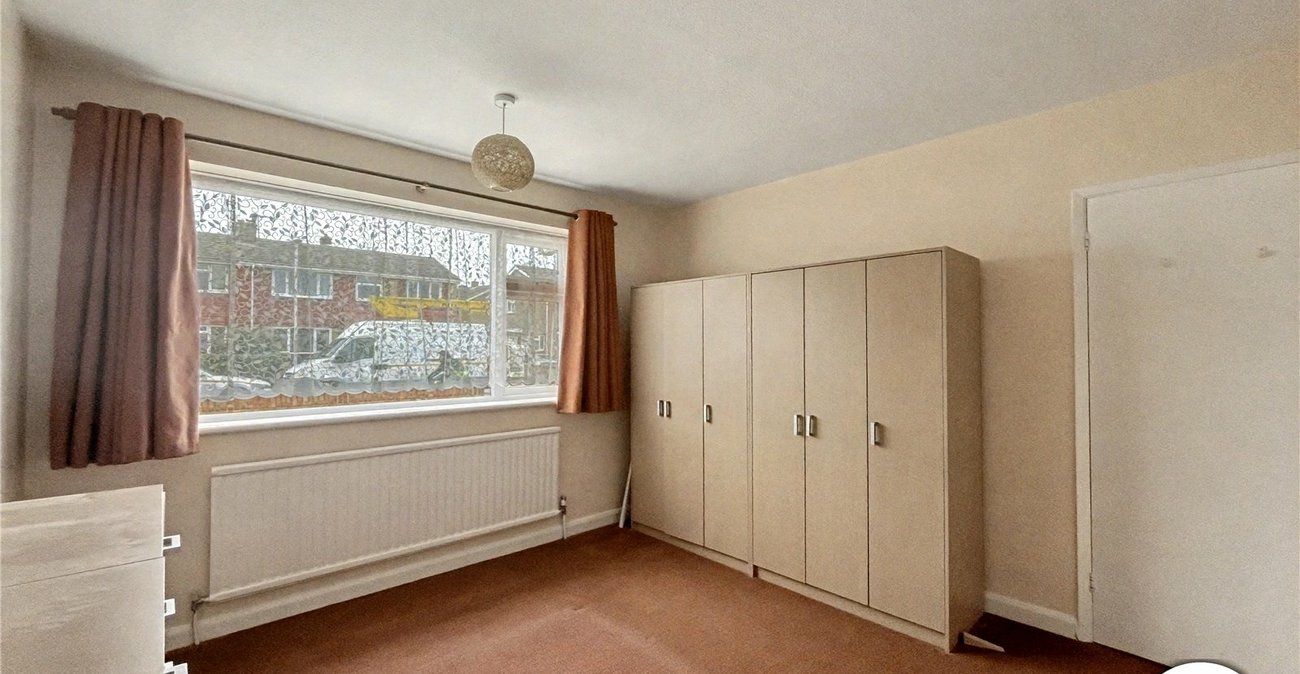 3 bedroom bungalow for sale in Sittingbourne | Robinson Michael & Jackson