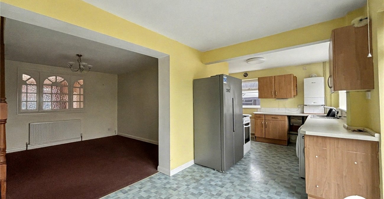 3 bedroom bungalow for sale in Sittingbourne | Robinson Michael & Jackson