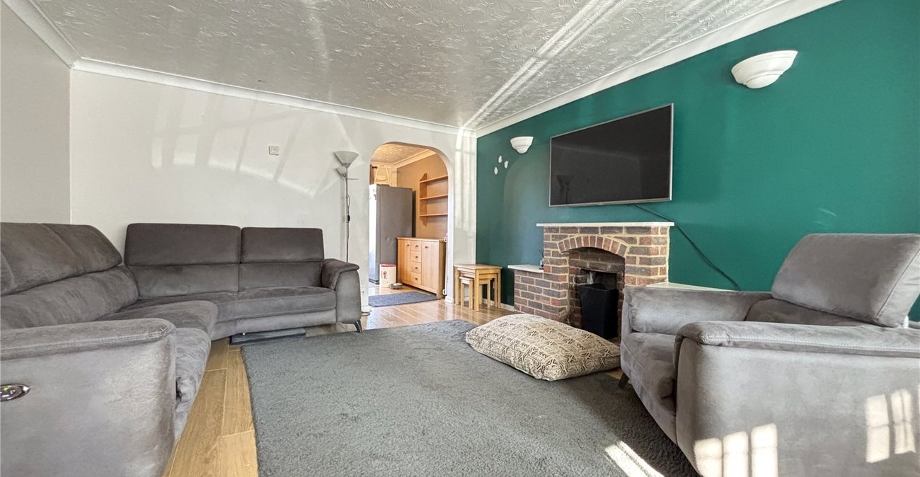 5 bedroom house for sale in Walderslade Woods | Robinson Michael & Jackson