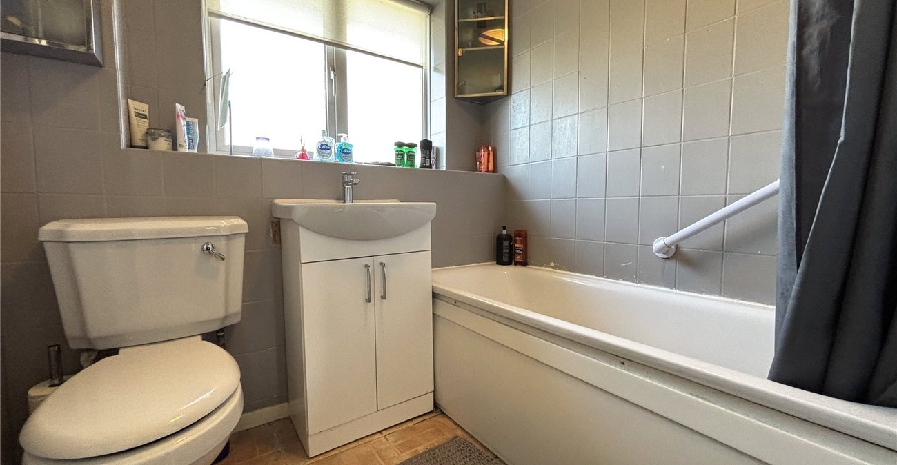 5 bedroom house for sale in Walderslade Woods | Robinson Michael & Jackson