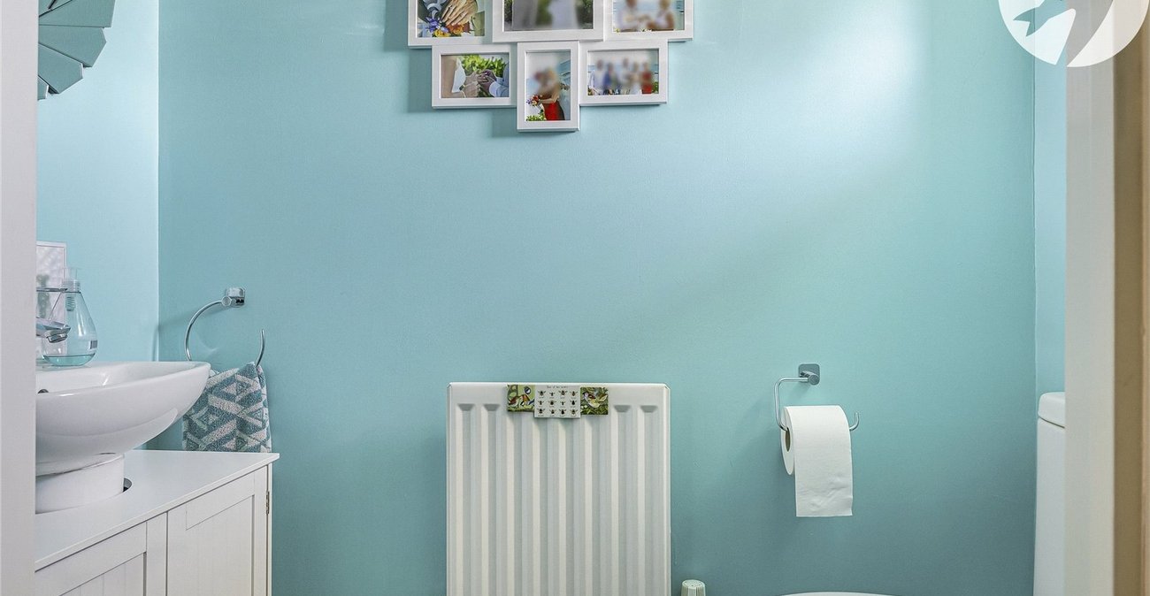 3 bedroom house for sale in Wainscott | Robinson Michael & Jackson