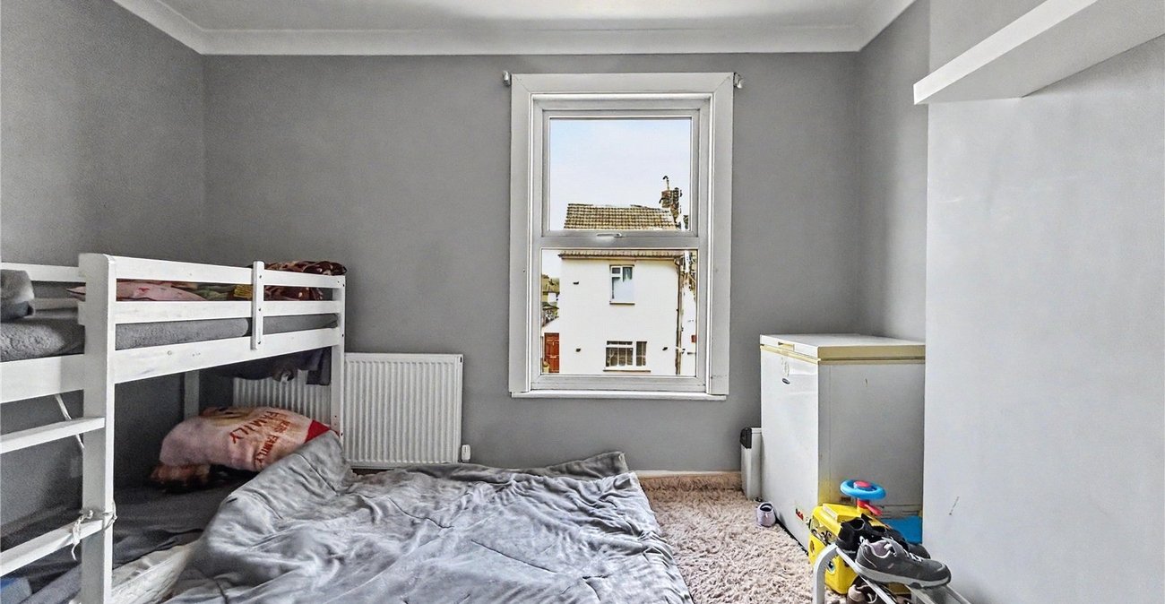 3 bedroom house for sale in Gillingham | Robinson Michael & Jackson