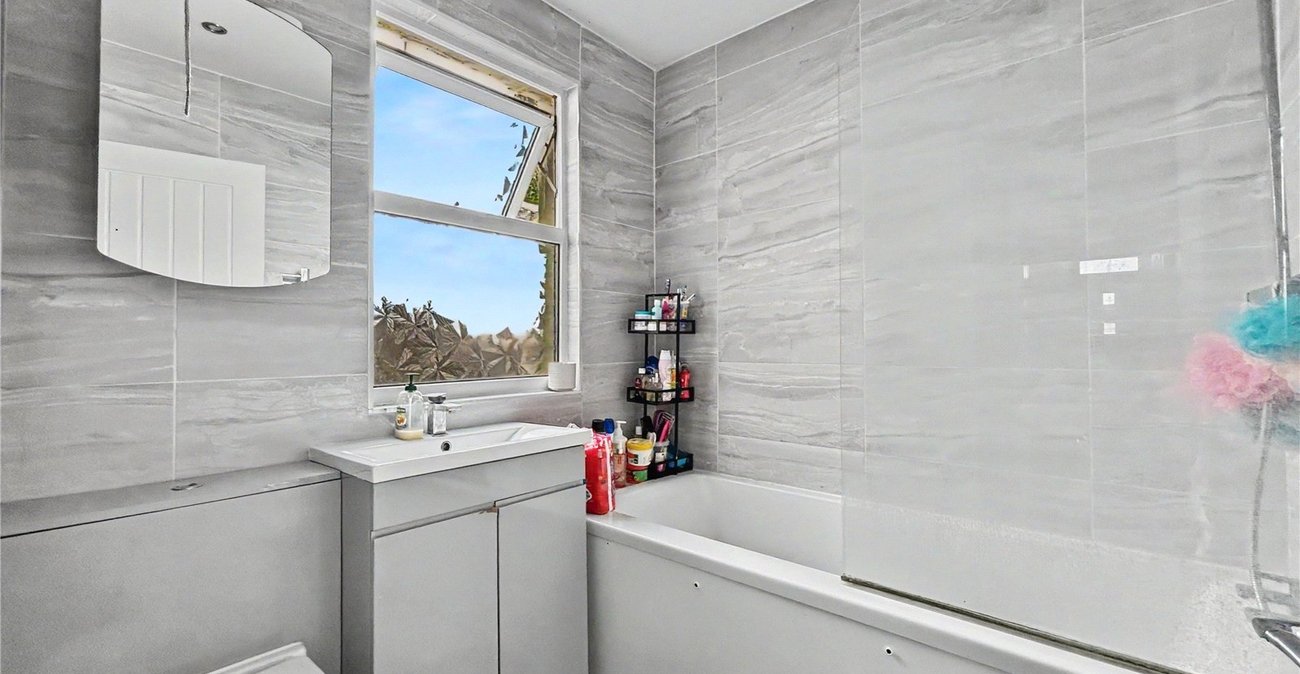 3 bedroom house for sale in Gillingham | Robinson Michael & Jackson