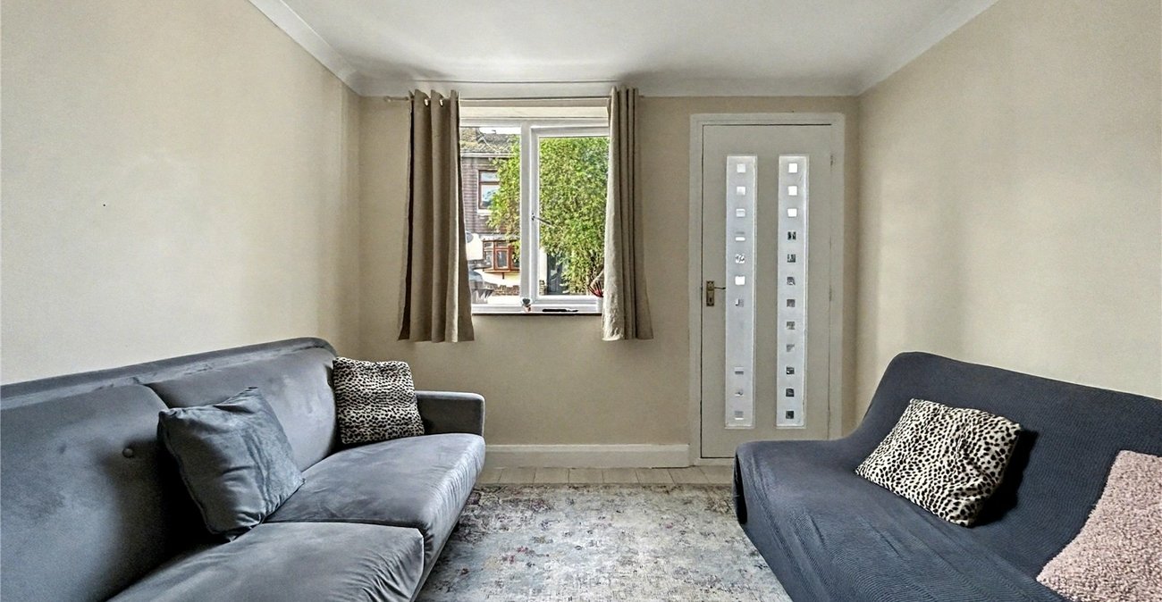 2 bedroom house for sale in Gillingham | Robinson Michael & Jackson