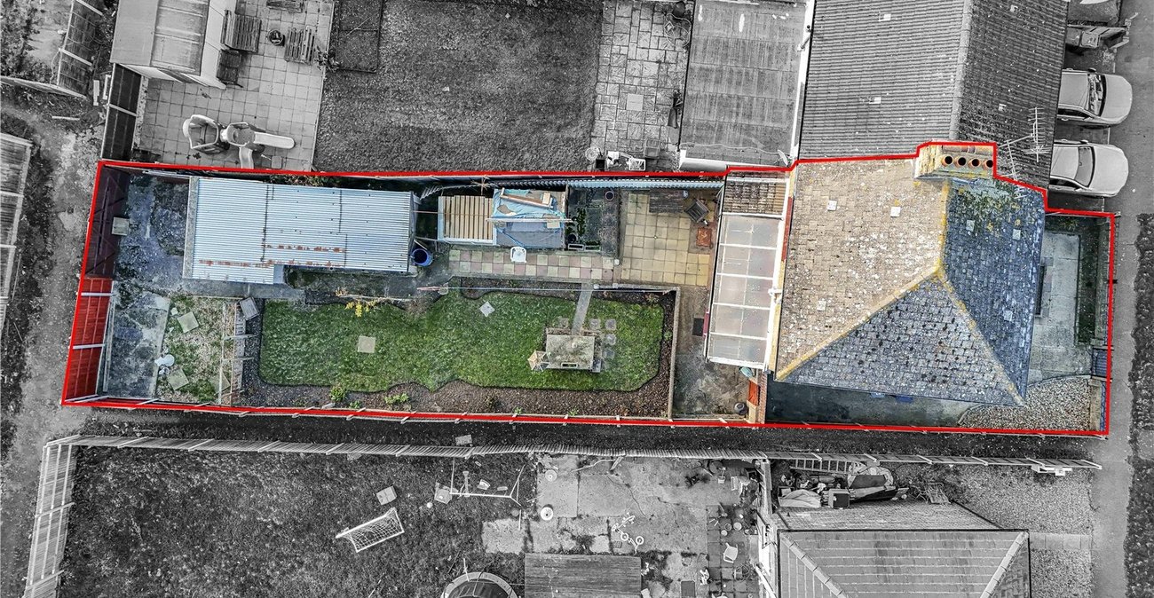 3 bedroom house for sale in Swanscombe | Robinson Jackson