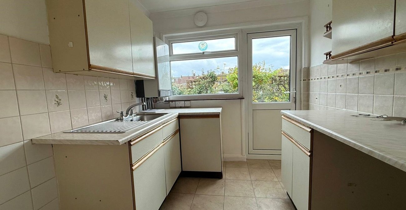 4 bedroom house for sale in Gravesend | Robinson Michael & Jackson