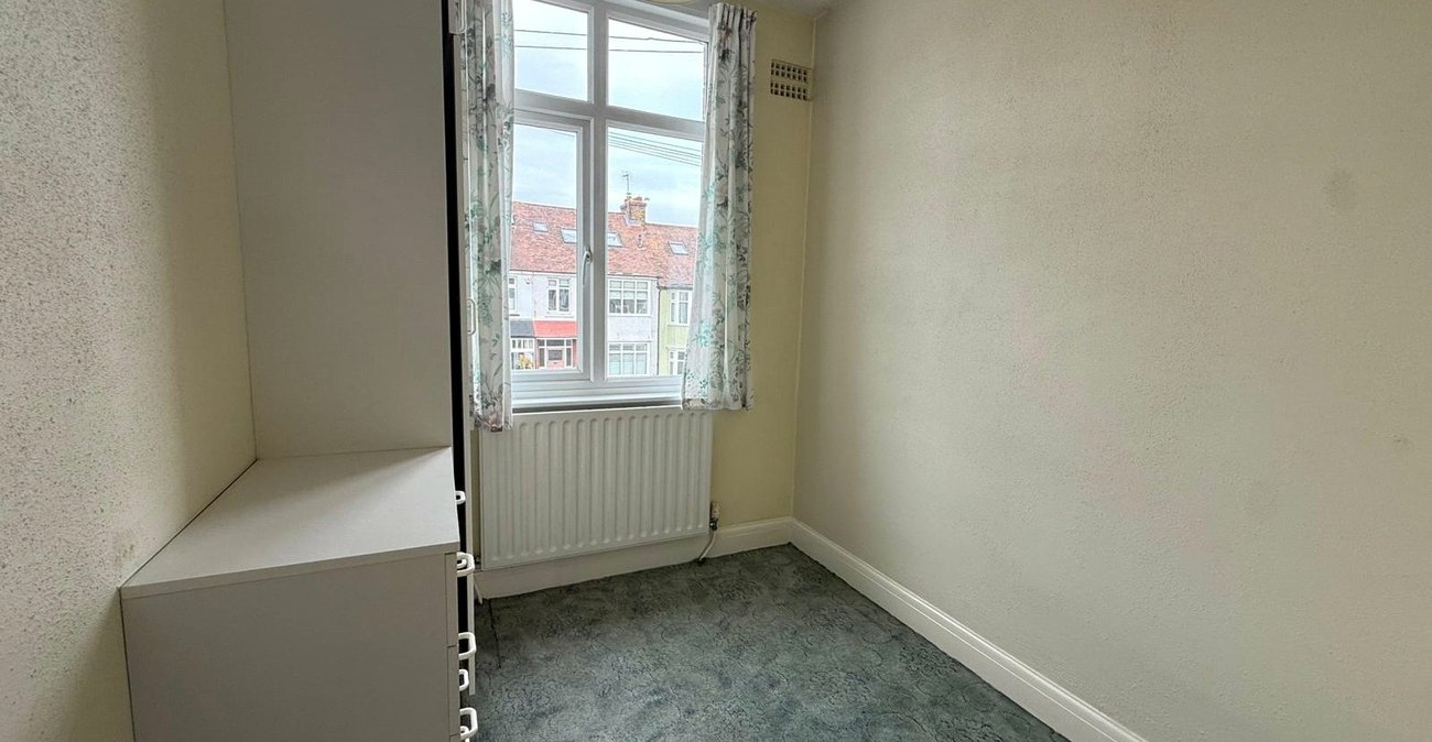 4 bedroom house for sale in Gravesend | Robinson Michael & Jackson