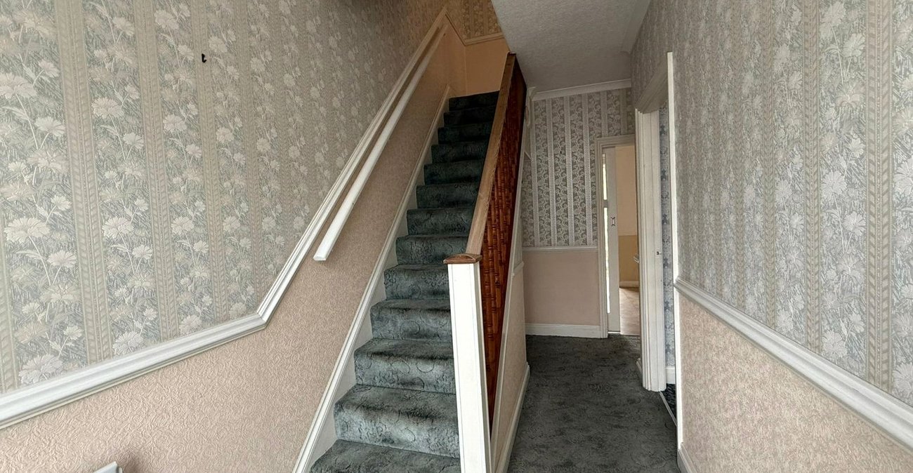 4 bedroom house for sale in Gravesend | Robinson Michael & Jackson