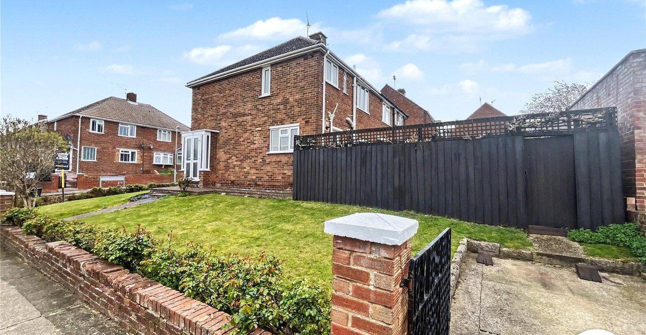 3 bedroom house for sale in Sittingbourne | Robinson Michael & Jackson