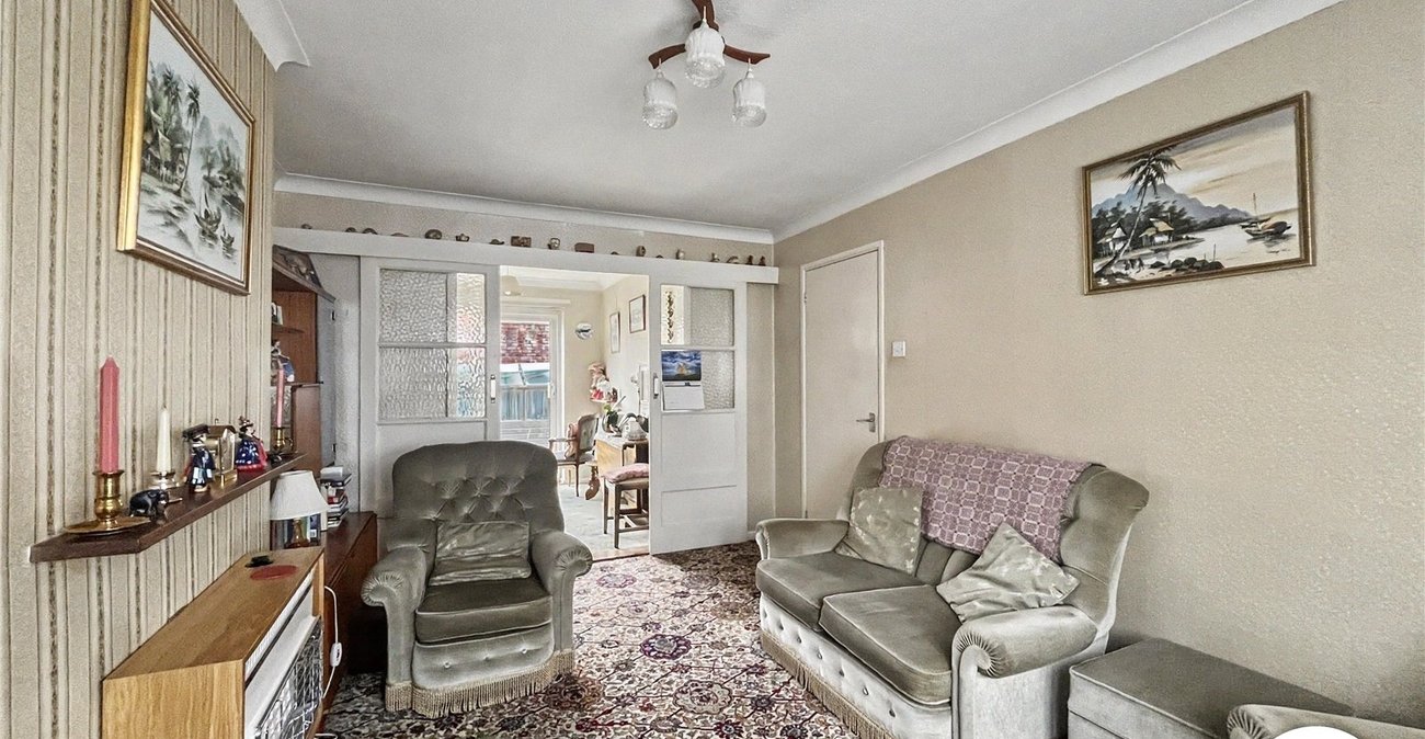 3 bedroom house for sale in Sittingbourne | Robinson Michael & Jackson