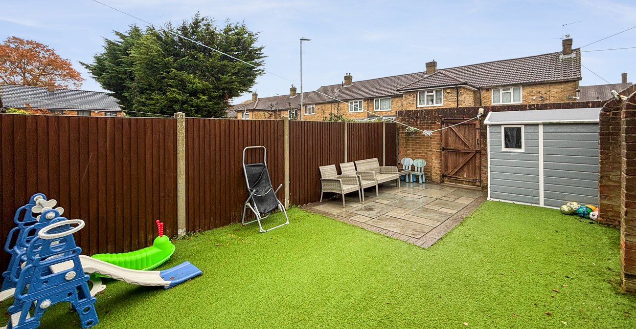 2 bedroom house for sale in Chatham | Robinson Michael & Jackson