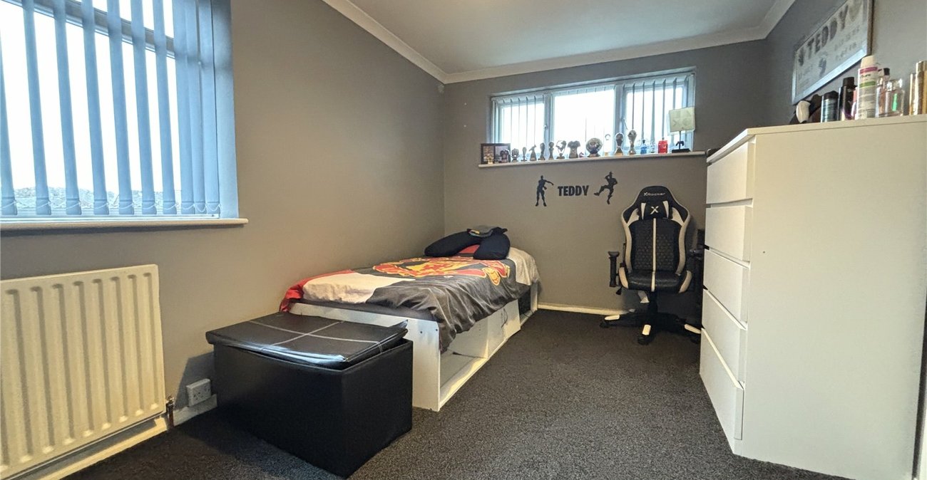 2 bedroom house for sale in Chatham | Robinson Michael & Jackson