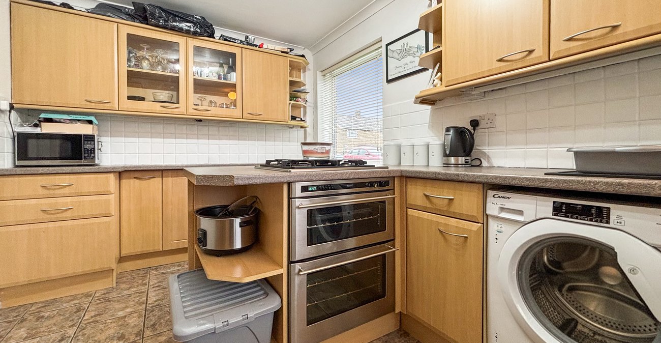 2 bedroom house for sale in Chatham | Robinson Michael & Jackson