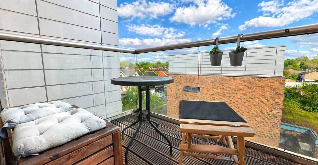 1 bedroom property for sale in London | Robinson Jackson