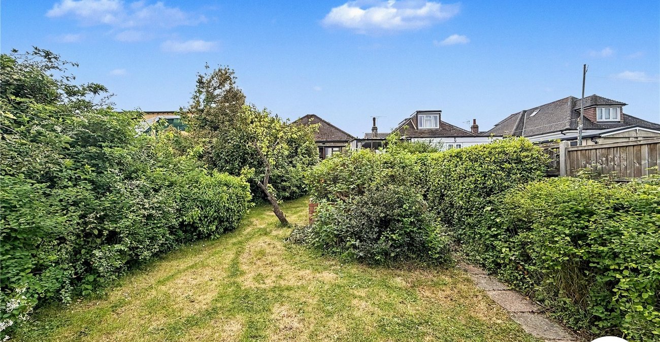 2 bedroom property for sale in Rochester | Robinson Michael & Jackson