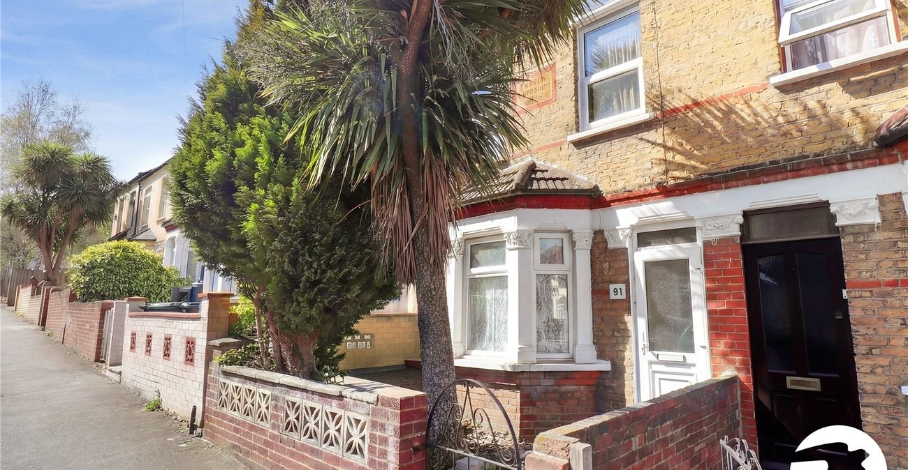 3 bedroom house for sale in Belvedere | Robinson Jackson