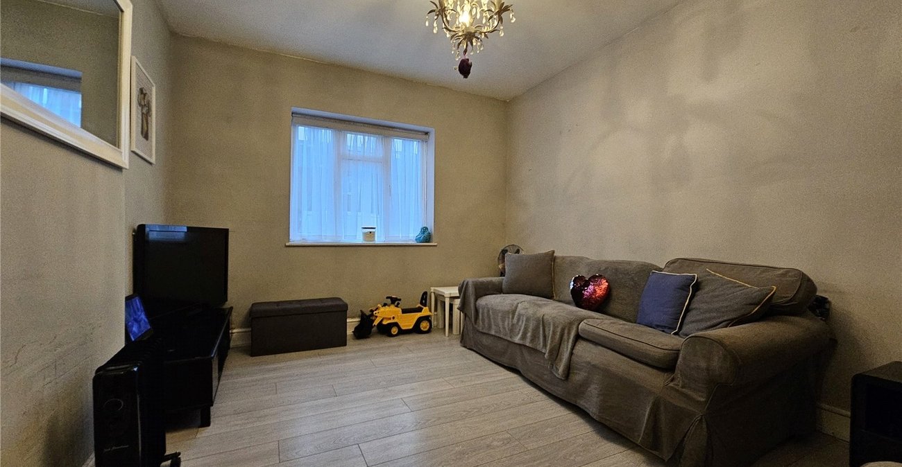 1 bedroom property for sale in London | Robinson Jackson