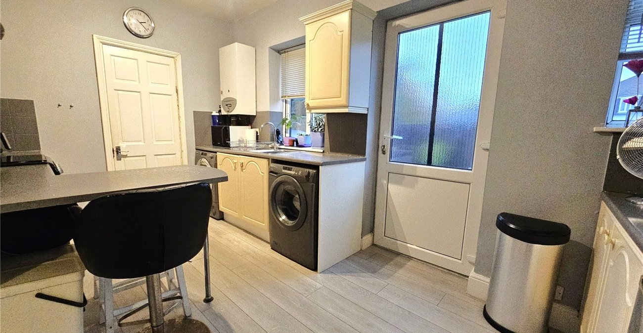 1 bedroom property for sale in London | Robinson Jackson