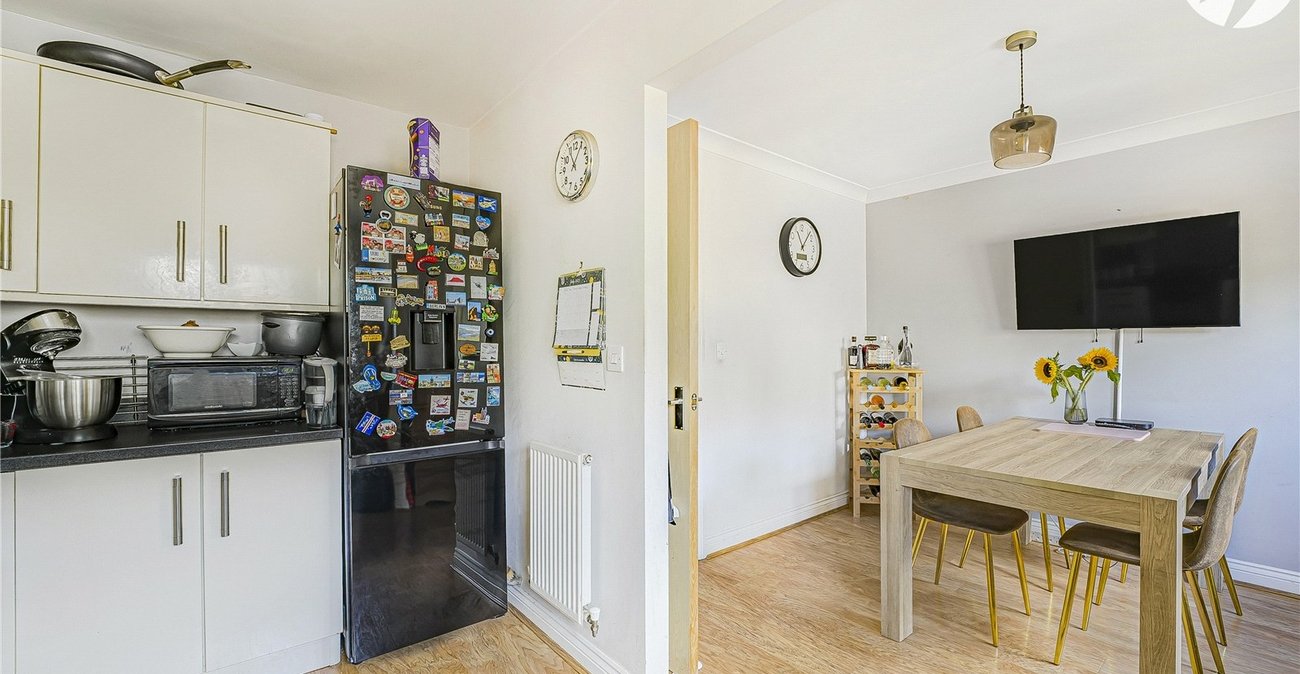 3 bedroom house for sale in West Dartford | Robinson Jackson